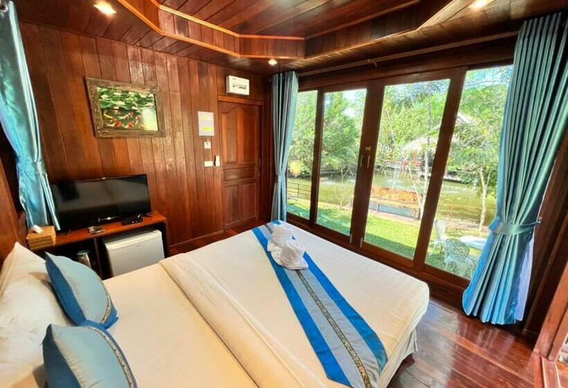 بنسيون บ้านสวนในฝัน ตลาดน้ำท่าคา