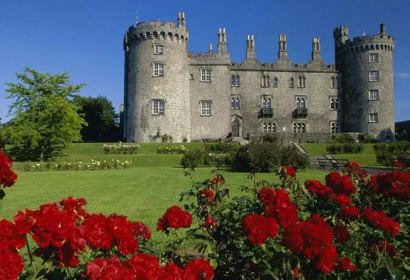 پانسیون Billycan Guest Rooms