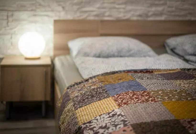 Szürke Vendégház Balatonkenesén