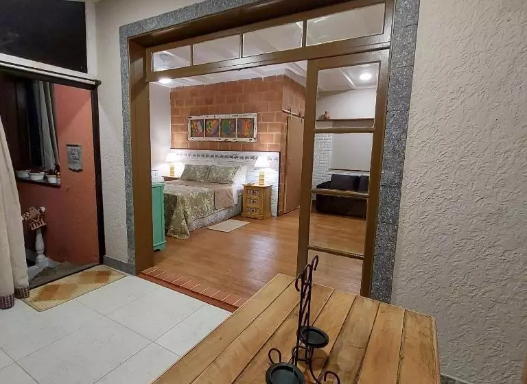 ユースホステル Casa No Céu