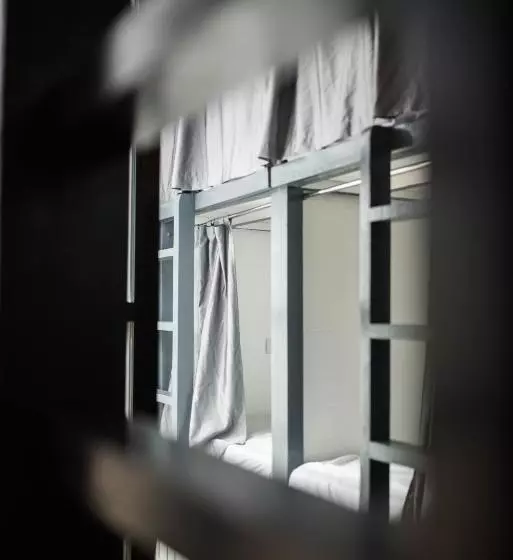 Avisala Hostel Coron