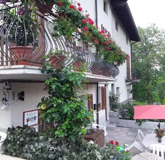 B&b Naquane 2