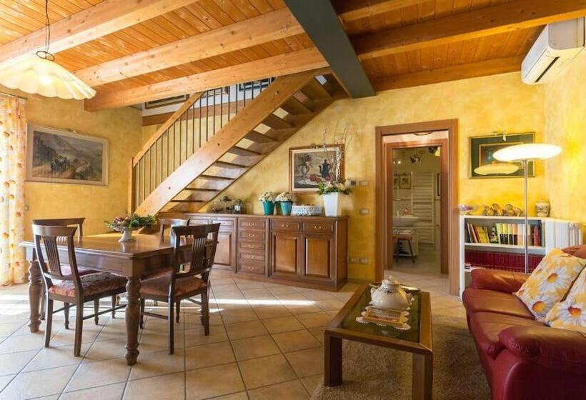 Bed & Breakfast Lucy