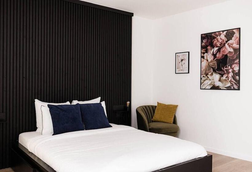 Gorgeous Getaway In The Old City Centre Of Antwerp