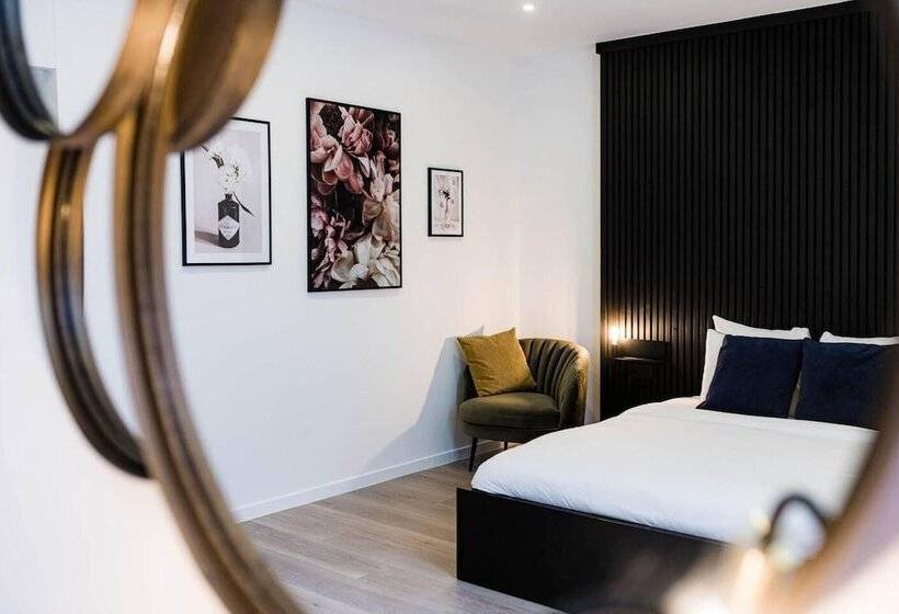 Gorgeous Getaway In The Old City Centre Of Antwerp