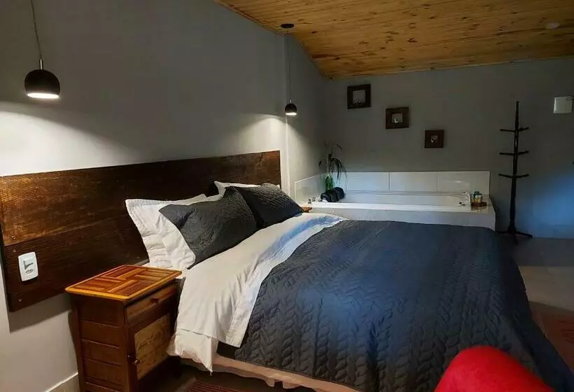 ホテル Pousada Polessas