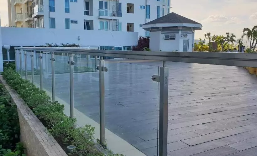 Mactan Newtown Condo With Garden And Ocean View 8newtown Blvd