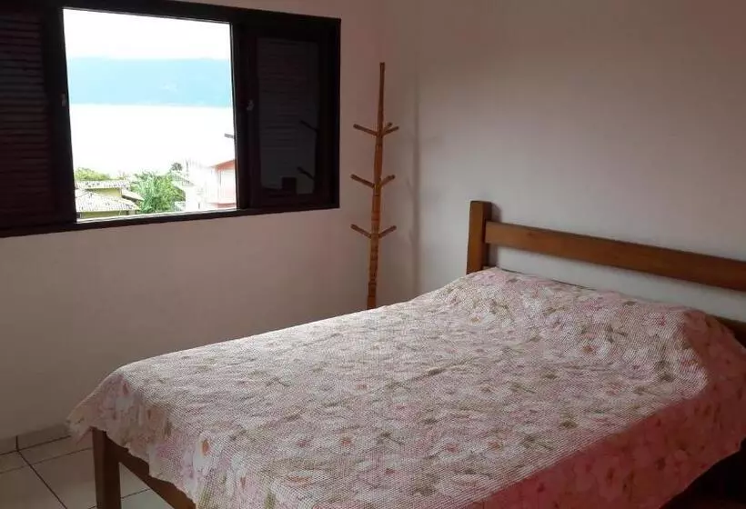 پانسیون Chalé & Suítes Mar Aberto