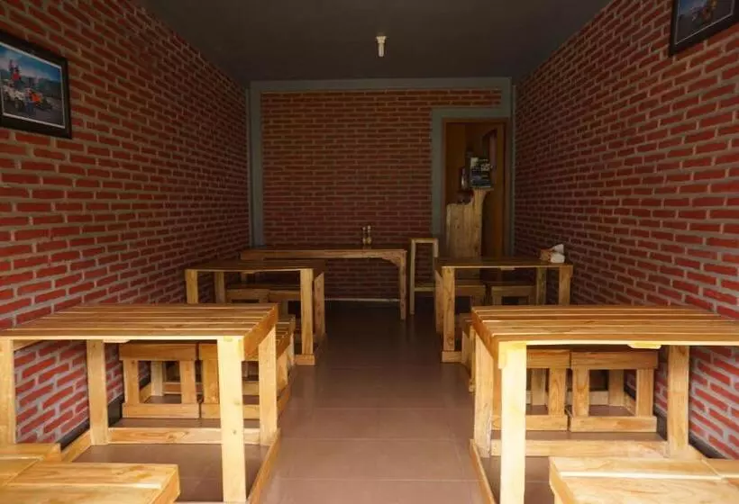 Majatalo Homestay Lereng Bromo