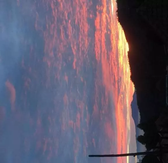 Majatalo Homestay Lereng Bromo