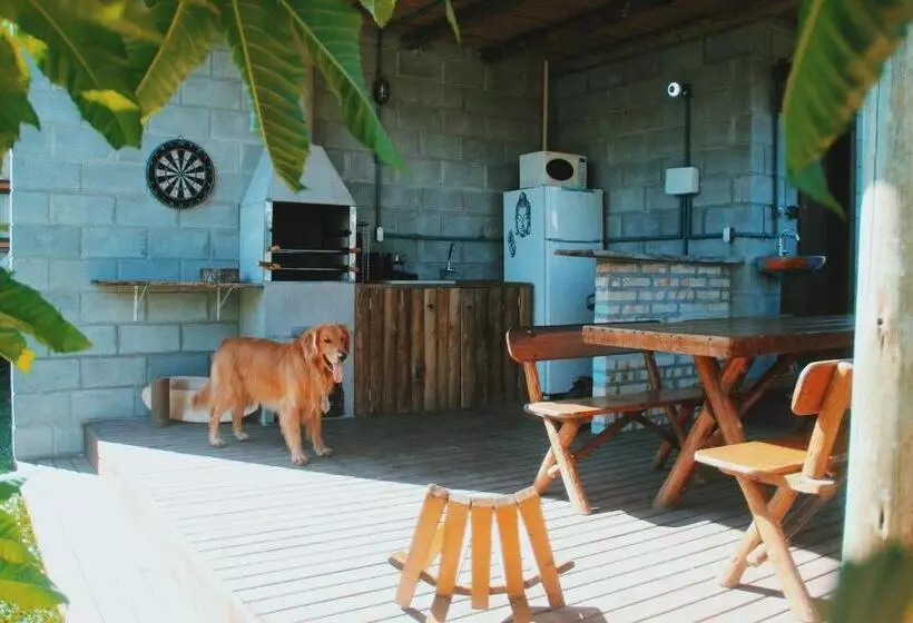 ペンション Recanto Do Xamã Praia Do Rosa
