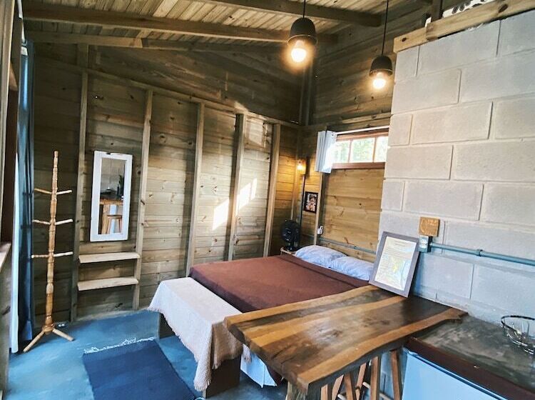 Pensão Recanto Do Xamã   Praia Do Rosa