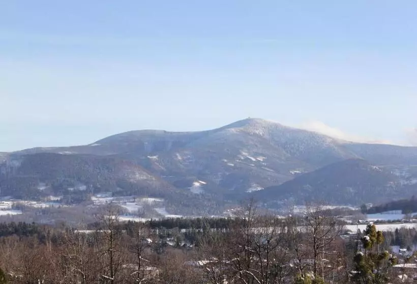 Majatalo Vila Apalucha49 čeladná   12 Osob