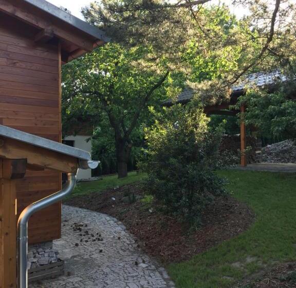 بنسيون Vila Apalucha49 čeladná   12 Osob