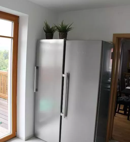 Majatalo Vila Apalucha49 čeladná   12 Osob