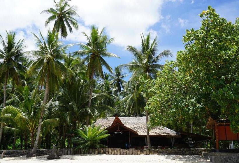 منتجع Blue Bay Divers Likupang Bangka