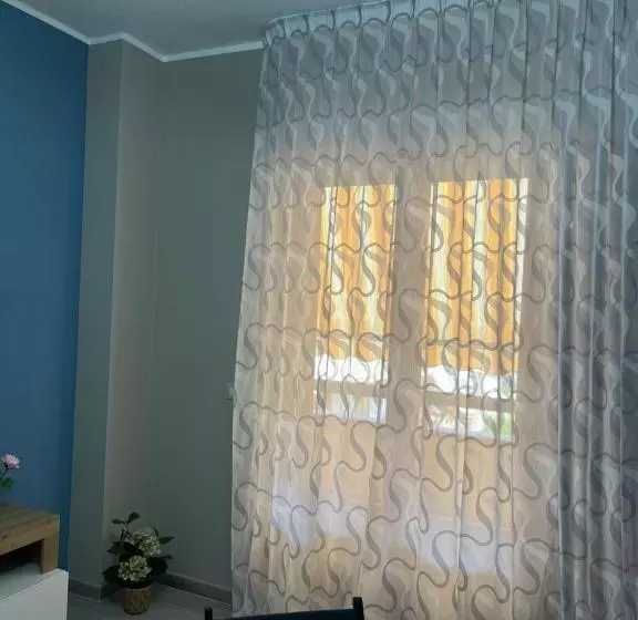 Casa Vacanza Tropicana Home