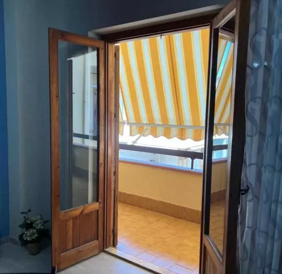 Casa Vacanza Tropicana Home