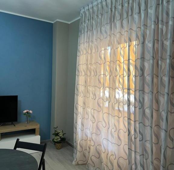 Casa Vacanza Tropicana Home