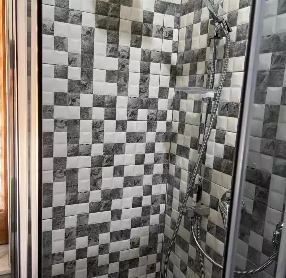 Casa Vacanza Tropicana Home