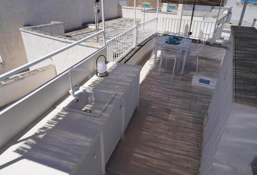 Casabella Con Terrazza Panoramica