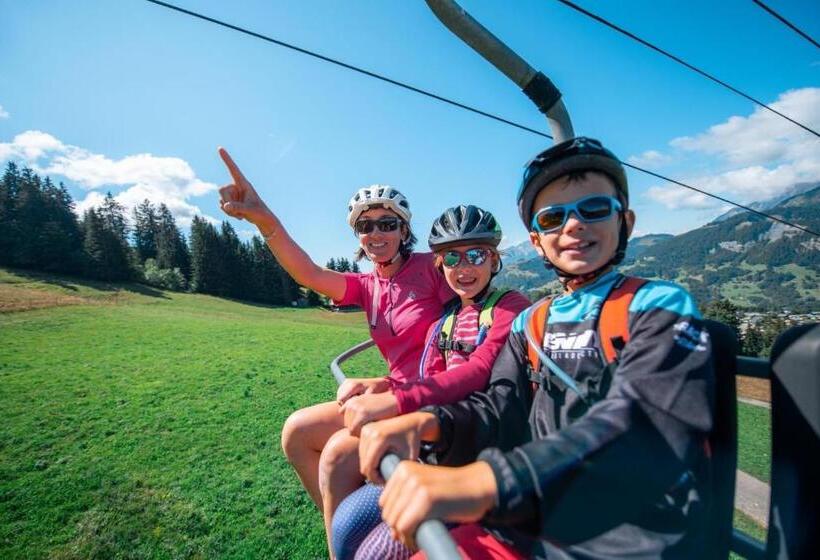 Chalet Familial Au Pied Des Pistes Et Commerces