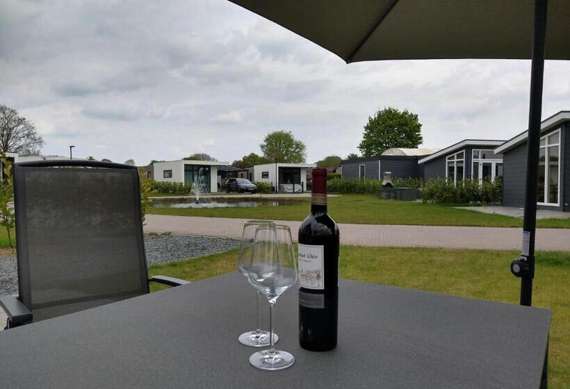 Lathumlodge Met Parkvoorzieningen