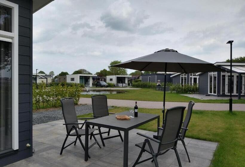 Lathumlodge Met Parkvoorzieningen