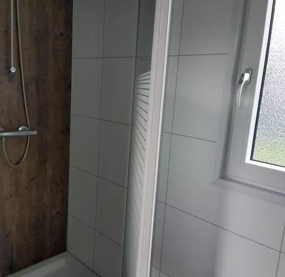 Lathumlodge Met Parkvoorzieningen