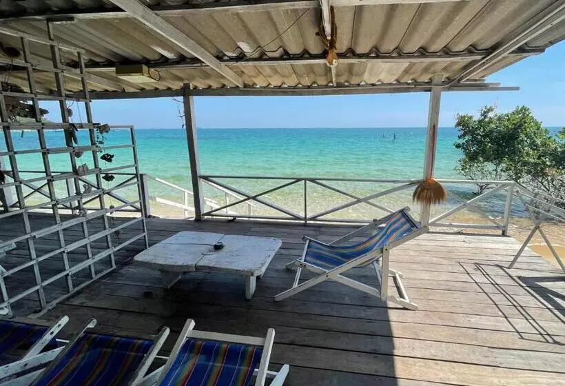 پانسیون Apache Loongdum Koh Samed