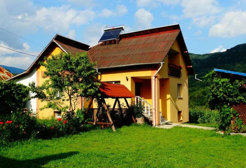 펜션 Casa Catalin Corbeni