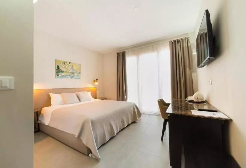 ペンション Garda Room