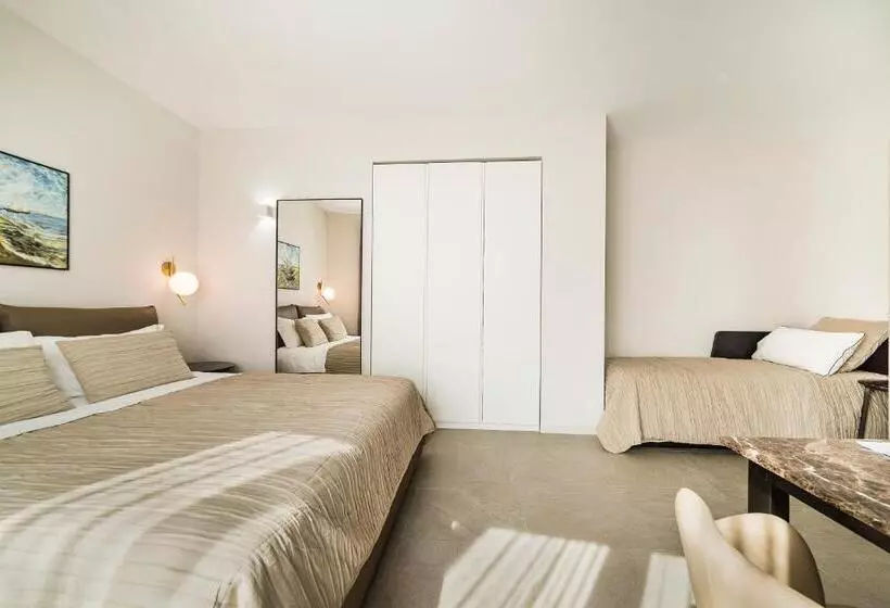 ペンション Garda Room