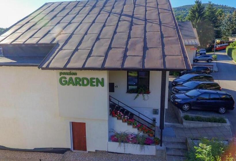 Panzió Penzion Garden