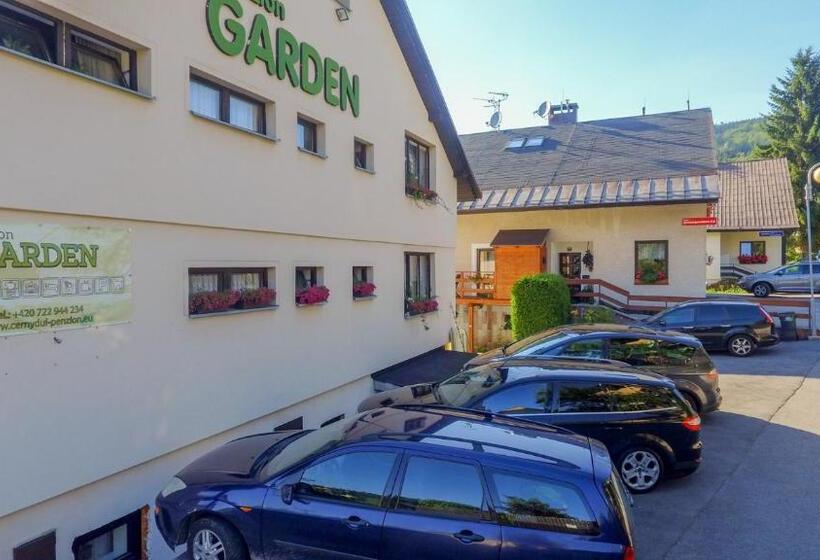Panzió Penzion Garden