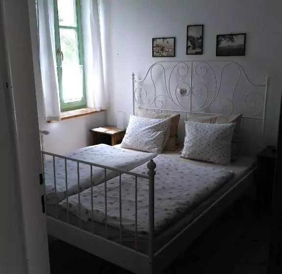 Majatalo Penzion U Sluníčka