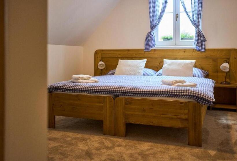 Majatalo Penzion U Zběhlíka