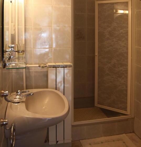 פנסיון éva Vendégház