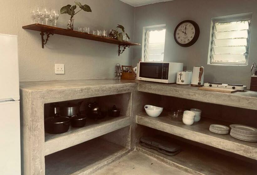 پانسیون Wild Fig Guesthouse