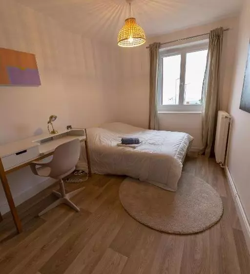 Votre Maison Loin De Chez Vous