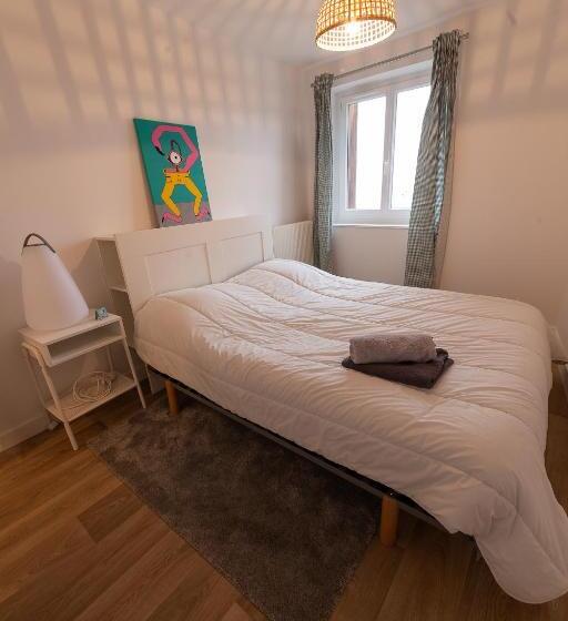 Votre Maison Loin De Chez Vous