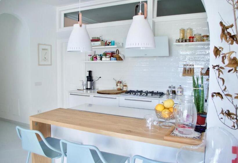 تختخواب و صبحانه Casa Maddy Suites Capri