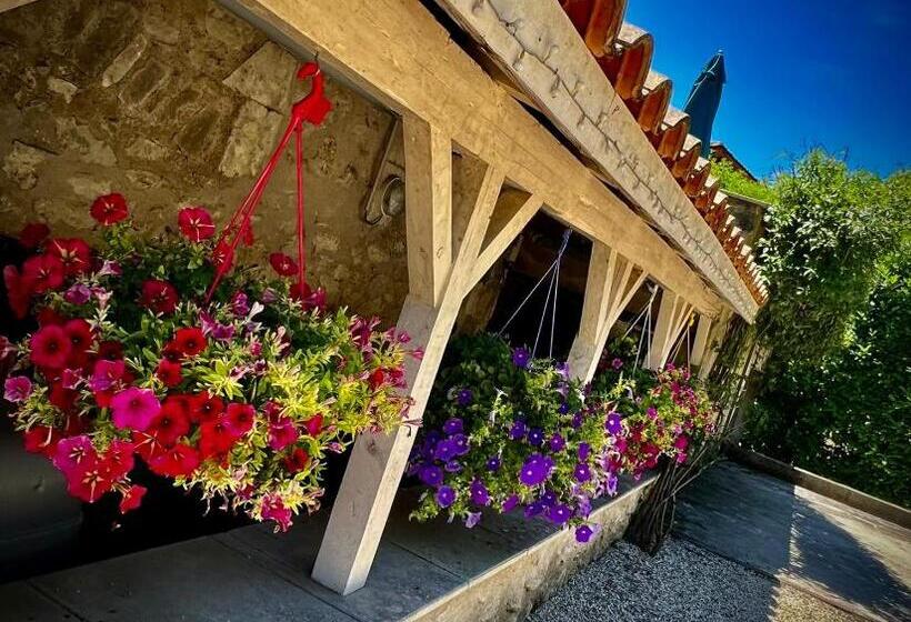 Bed and Breakfast Domaine Des Deux Rivieres