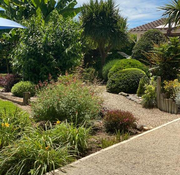 Bed and Breakfast Domaine Des Deux Rivieres