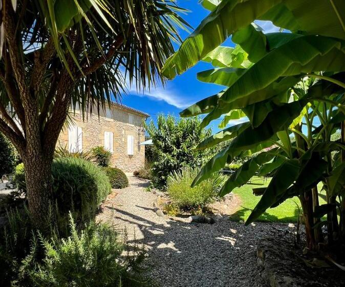 Bed and Breakfast Domaine Des Deux Rivieres