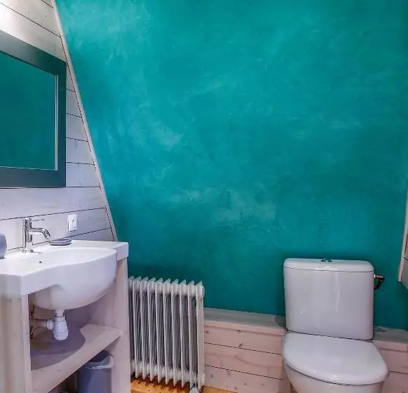 Maison Flottante   Houseboat   Baurech Insolite