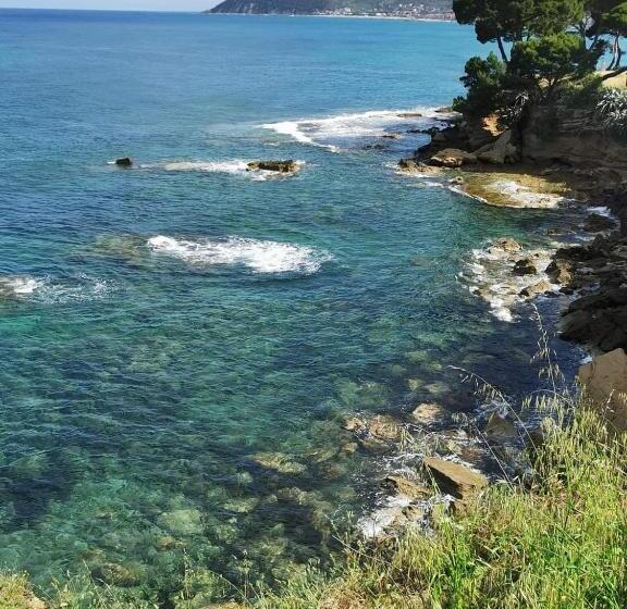 بنسيون Caramico Room