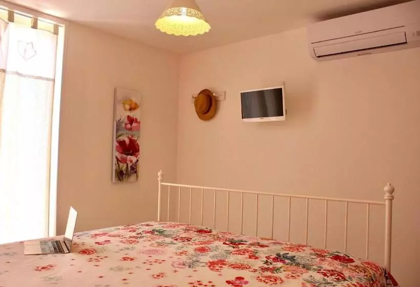 Majatalo Caramico Room