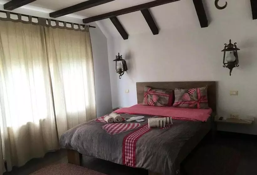 پانسیون Relax