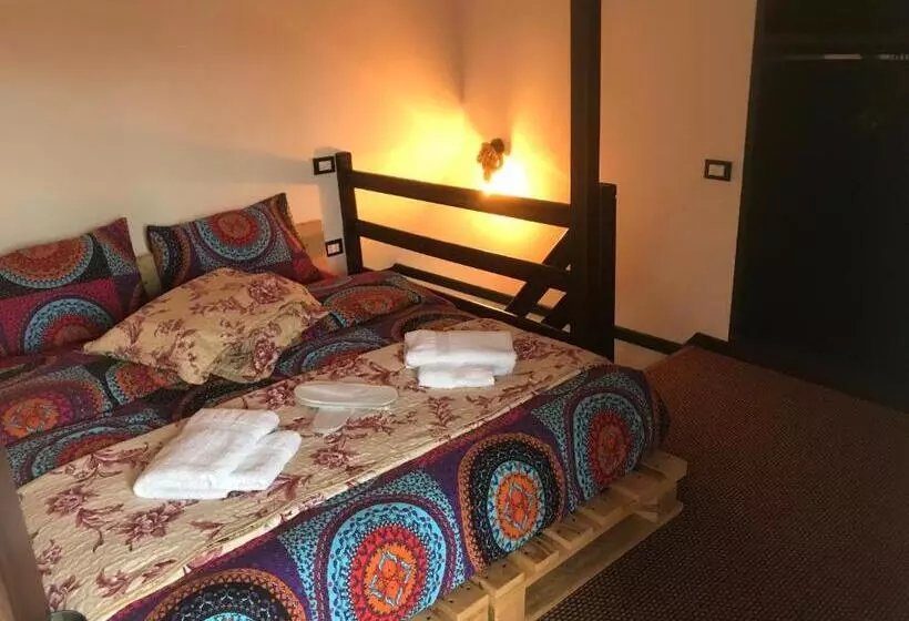 پانسیون Relax